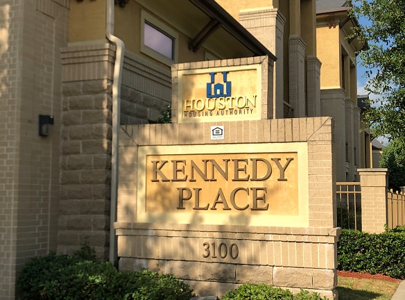 Kennedy Place Apartments - Houston, TX