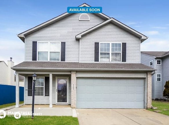 4306 Village Trace Blvd - Indianapolis, IN