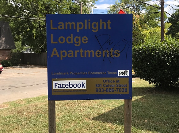 Lamplight Lodge Apartments - Commerce, TX