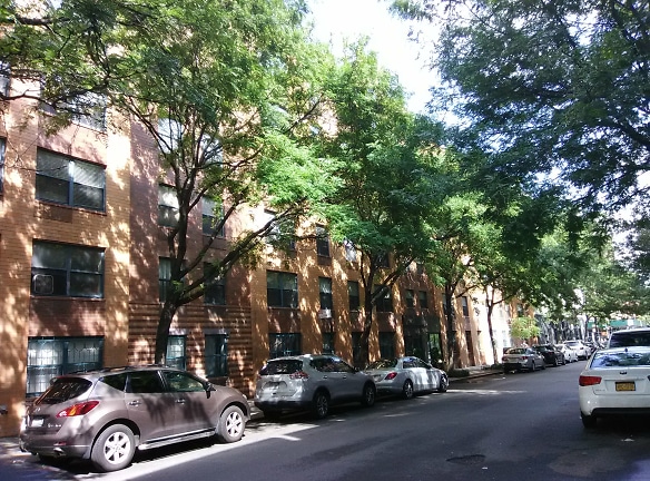 The Hudson East Apartments - New York, NY