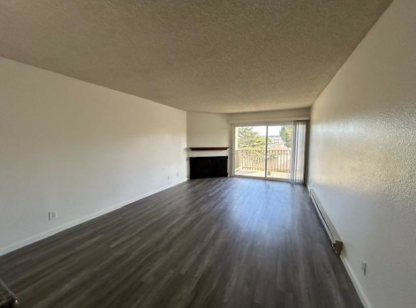376 Imperial Way unit 309 - Daly City, CA