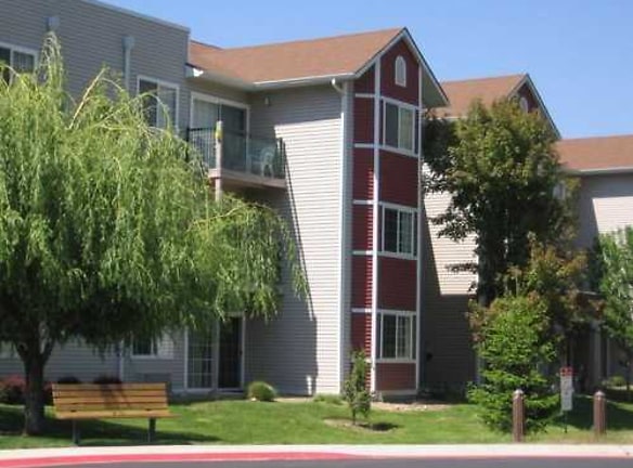 Mallard Pointe Senior Apartments - Garden City, ID