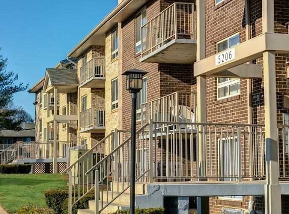 Windham Creek Apartments - Suitland, MD