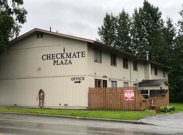 CHECKMATE PLAZA Apartments - Anchorage, AK