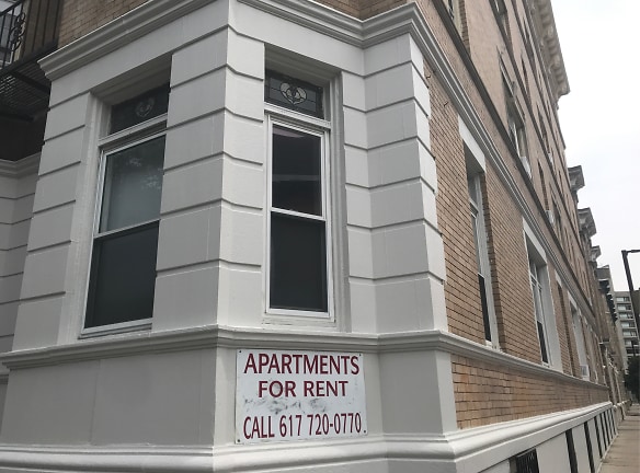 38 Hemenway St Apartments - Boston, MA