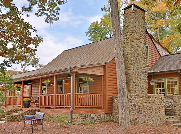 The Lodge At Lakeshore - Greensboro, NC