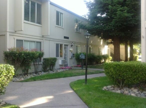 Park Place Apartments - Roseville, CA