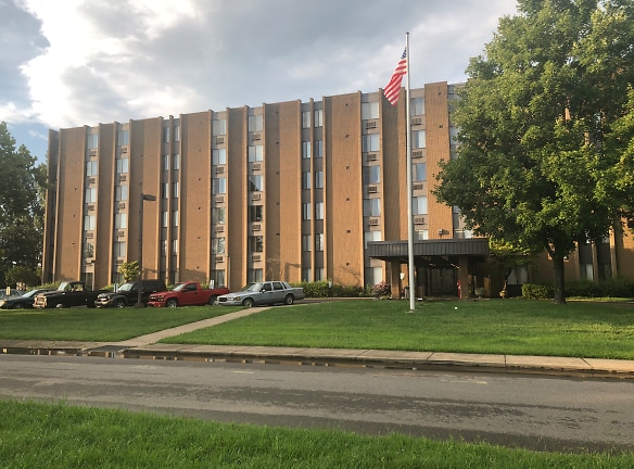 Pleasantview Towers Apartments - Vienna, WV