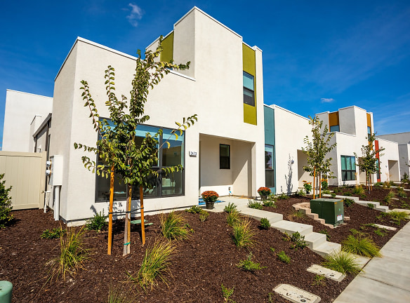 Tanzanite Homes Apartments - Sacramento, CA