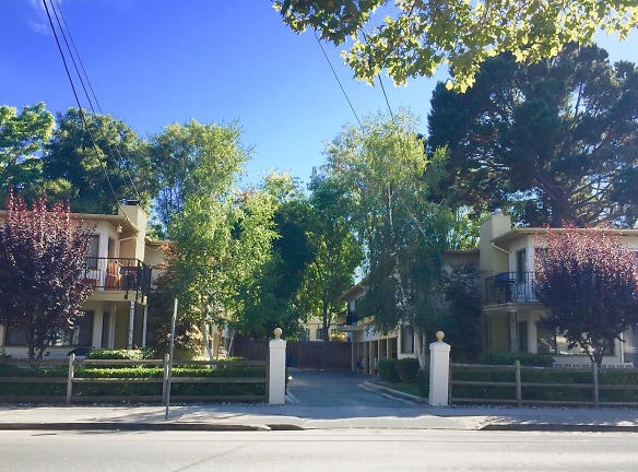 Laurel Court Apartments - Menlo Park, CA