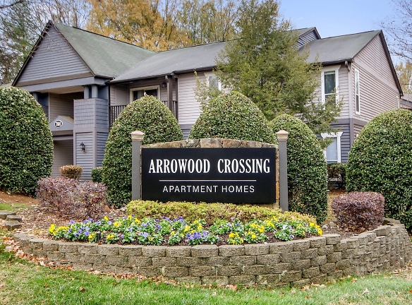 Arrowood Crossing - Charlotte, NC
