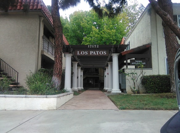 Los Patos Gardens Apartments - Huntington Beach, CA