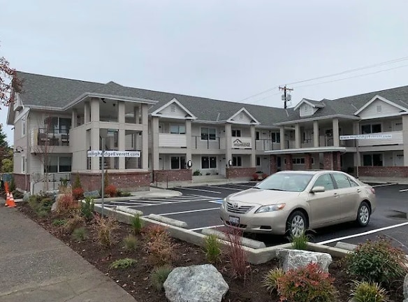 Highridge Apartment Homes - Everett, WA