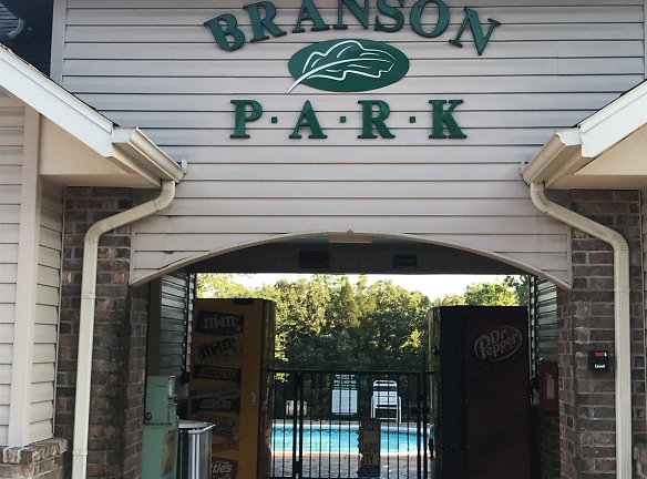 Branson Park Apartments - Branson, MO