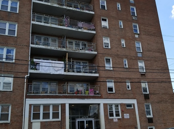 486-490 PARK AVE Apartments - Paterson, NJ