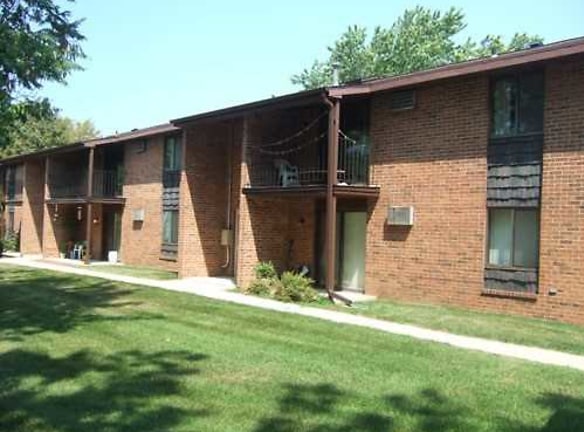 Triangle Hill Apartments - Green Bay, WI