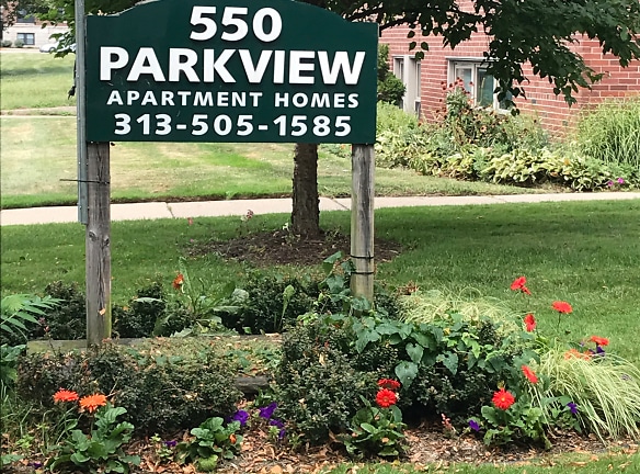 550 Parkview Apartments - Detroit, MI