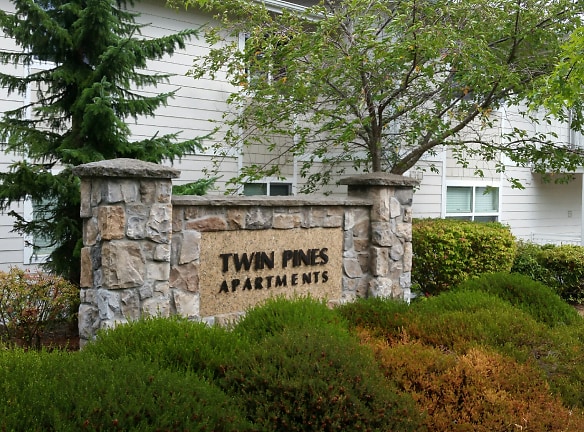 Twin Pines Apartments - Bellingham, WA