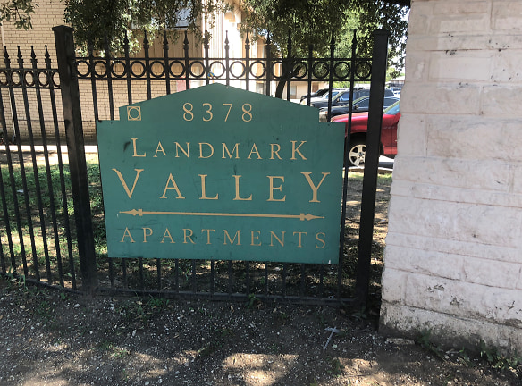 Landmark On The Valley Apartments - Dallas, TX