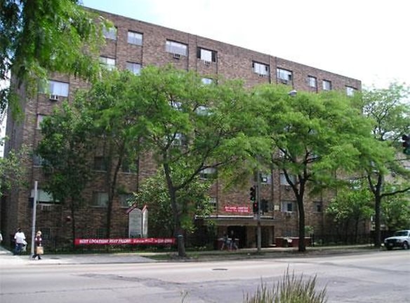 North Shore Apartments - Chicago, IL