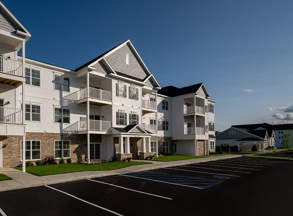 The Residences At Fox Meadow Apartments - Glenville, NY