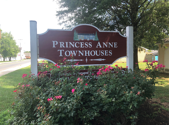 Princess Anne Townhouses Apartments - Princess Anne, MD