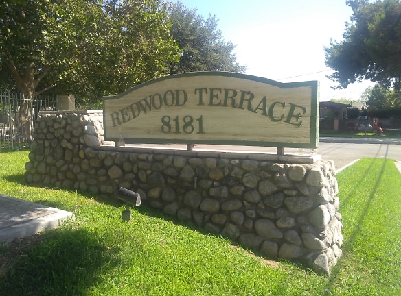 Redwood Terrace Apartments - Fontana, CA