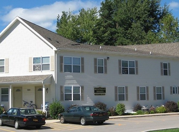 Beckingham Estates, Inc. Apartments - Getzville, NY