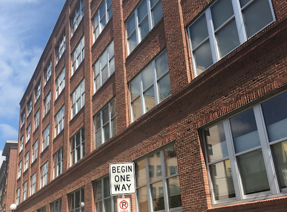 9th St Lofts