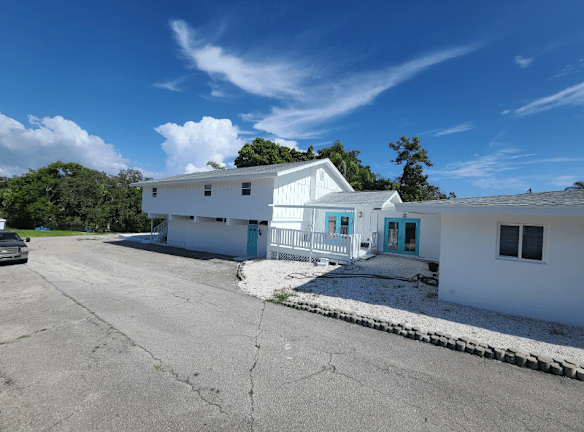 2500 Bee Ridge Rd Sarasota, FL 34239 - Home For Rent | Rentals.com