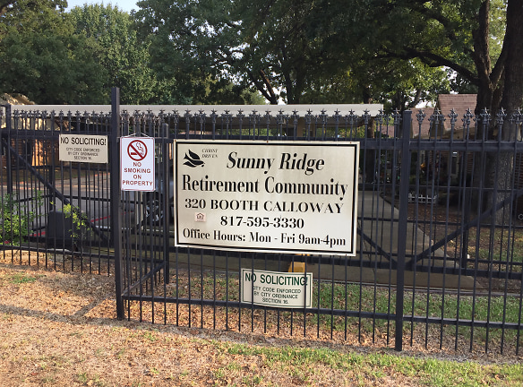 Sunny Ridge Retirement Community Apartments - Hurst, TX