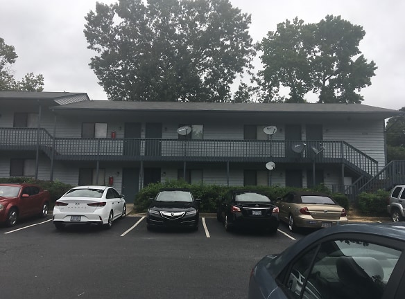 Pepper Tree Apartments - Greensboro, NC