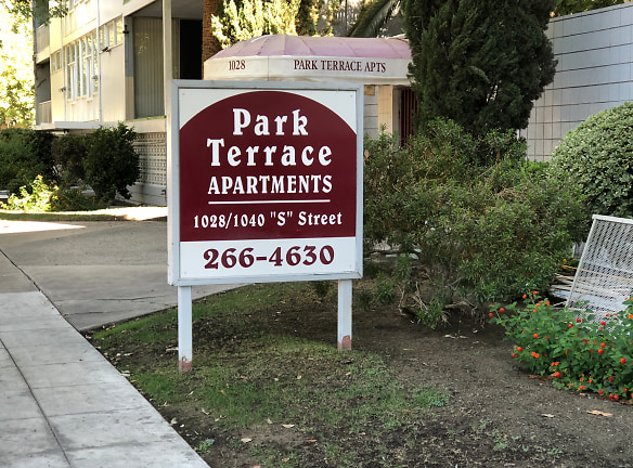 Park Terrace Apartments - Fresno, CA
