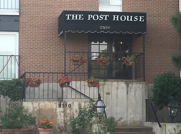 Post House Apartments - Denver, CO