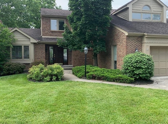 9835 Old Chimney Ct Apartments - Blue Ash, OH