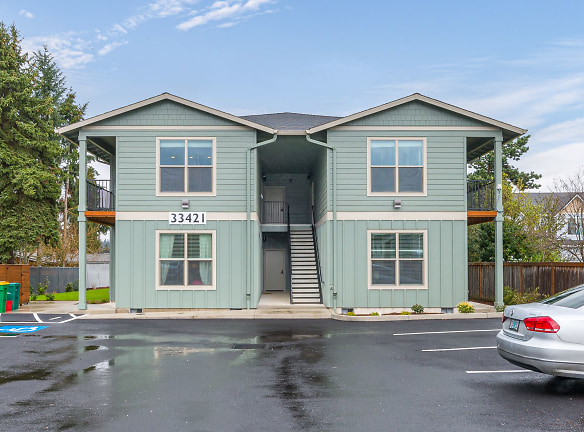 33421 SW Maple St unit 104 - Scappoose, OR