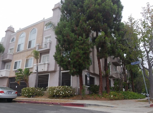 Alvern Circle Apartments - Los Angeles, CA