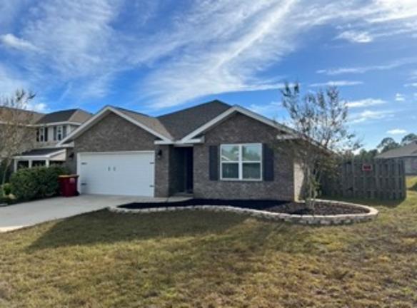 711 Widgeon Wy - Crestview, FL