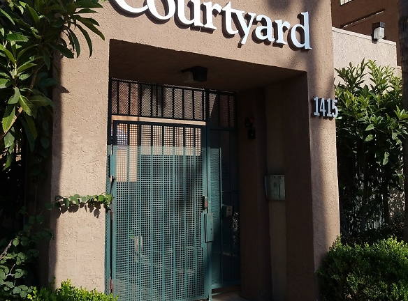 Courtyard, The Apartments - Santa Ana, CA