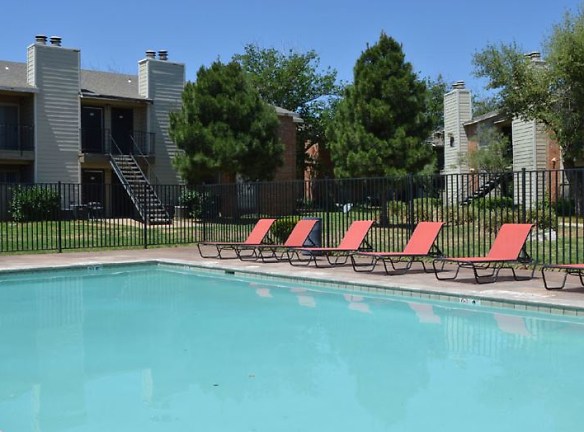 Windtree Apartment Homes - Midland, TX