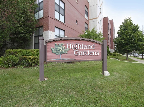 Highland Gardens - Milwaukee, WI