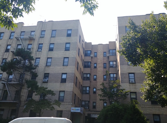 Royal Rentals Apartments - Brooklyn, NY