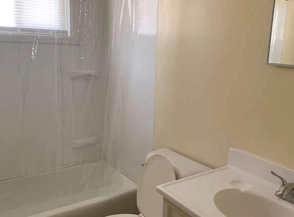 244 Palmer Dr unit C - Waterloo, IA