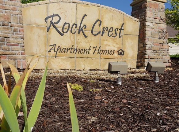 Rockcrest Apartments - Loveland, CO
