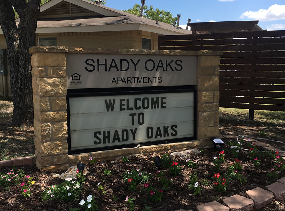 Shady Oaks Georgetown Apartments - Georgetown, TX