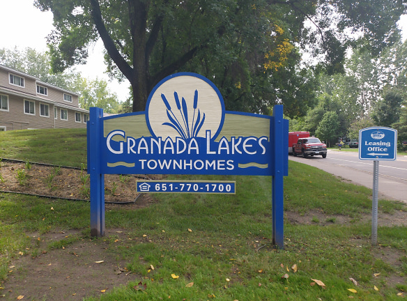 Granada Lake Townhomes Apartments - Saint Paul, MN