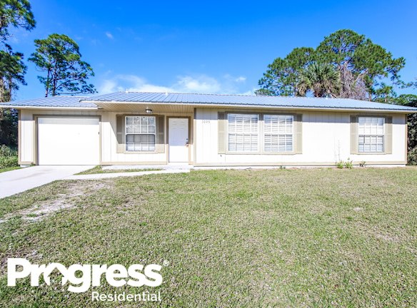 1095 Wellington St SW - Palm Bay, FL