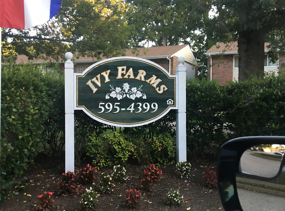 Ivy Farms Apartments - Newport News, VA
