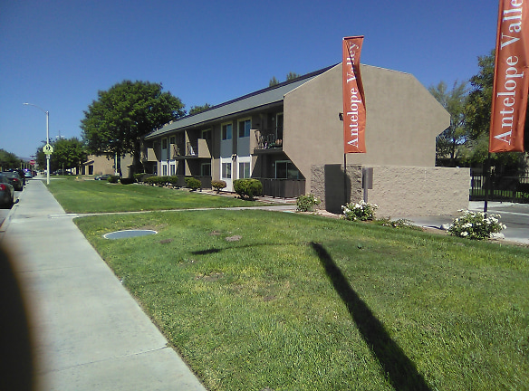 Antelope Valley Apartments - Lancaster, CA