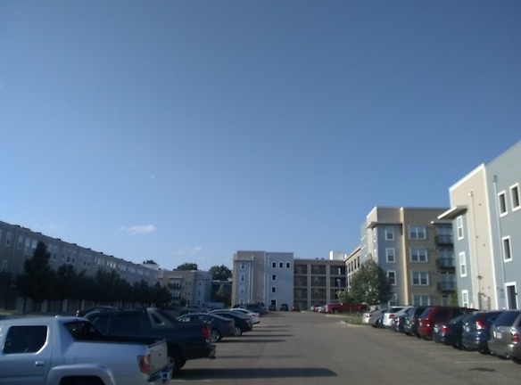 The Lofts At College Hill Apartments - Topeka, KS